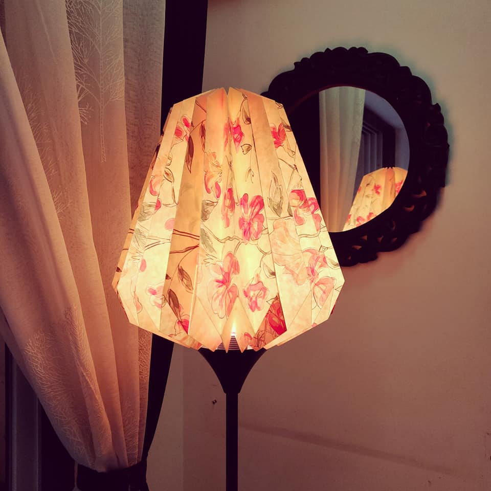 ORANGE CHERRY BLOSSOM COLLAPSIBLE ORIGAMI FLOOR LAMP